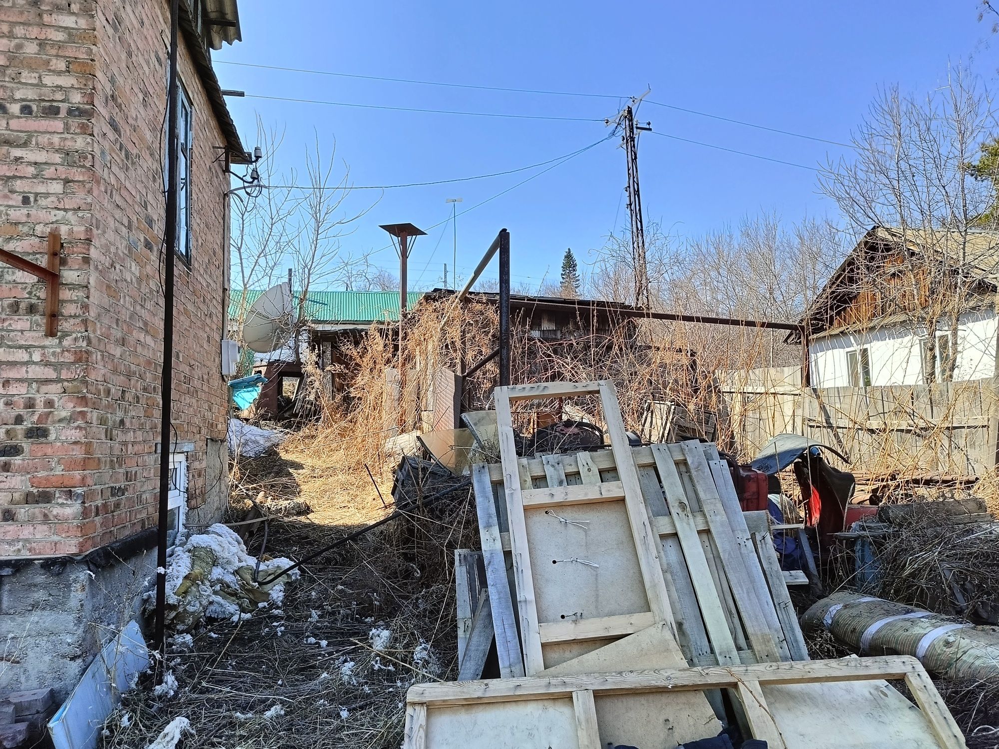 Продам дом или обменяю на полуторку.