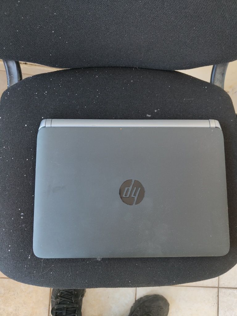 Vand laptop HP ProBook 430 g1 i5 4200u 8g.b SSD 128gb ideal tester