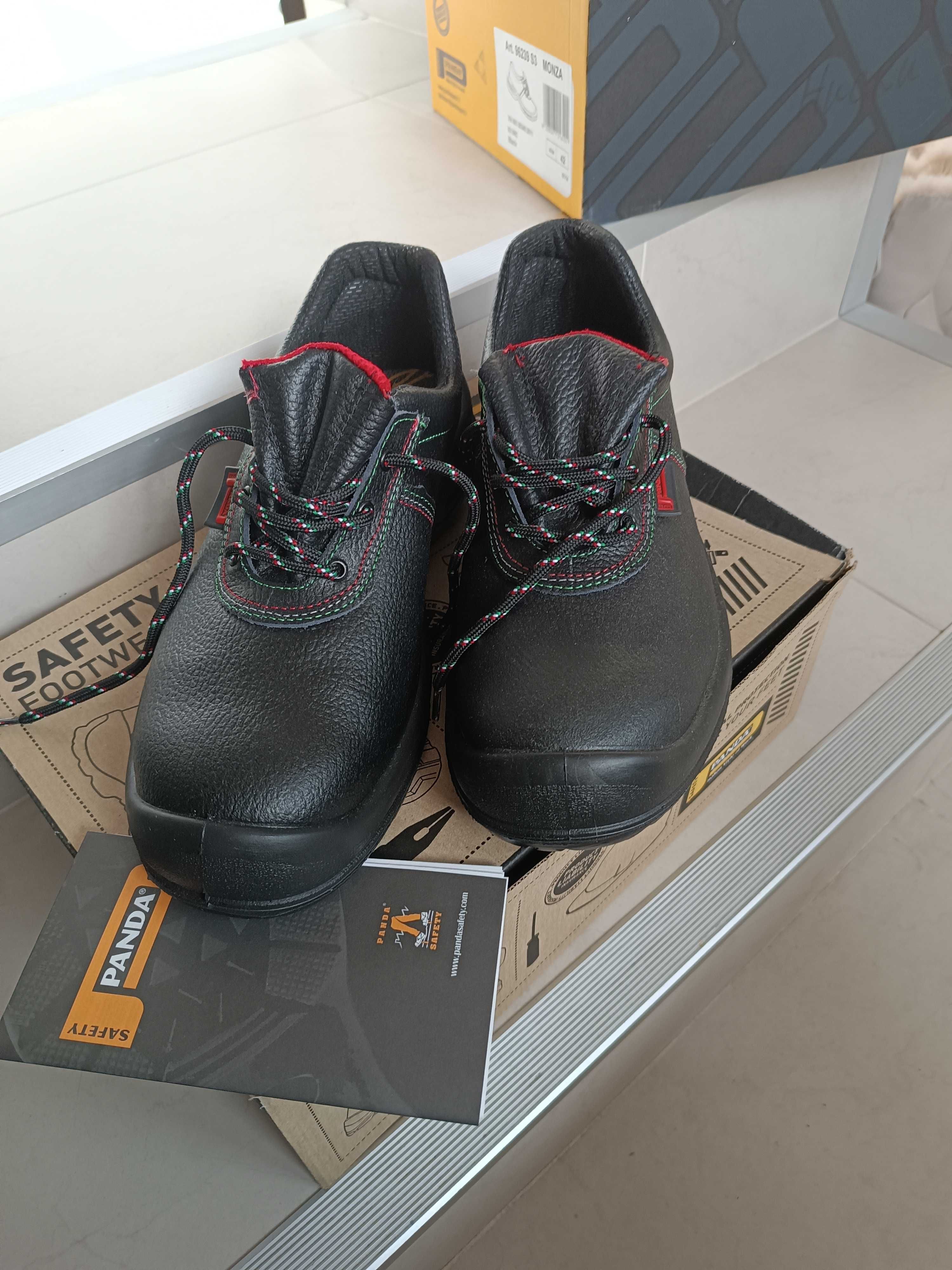 Нови! Работни обувки PANDA  и Safex