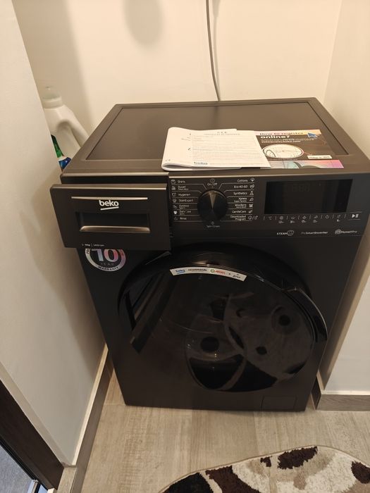 Vând mașină de spălat Beko