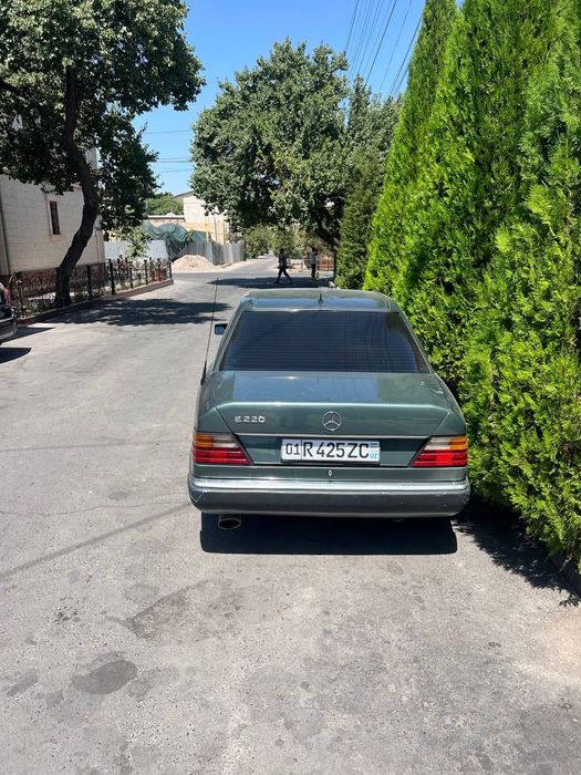 Mercedes Benz 124