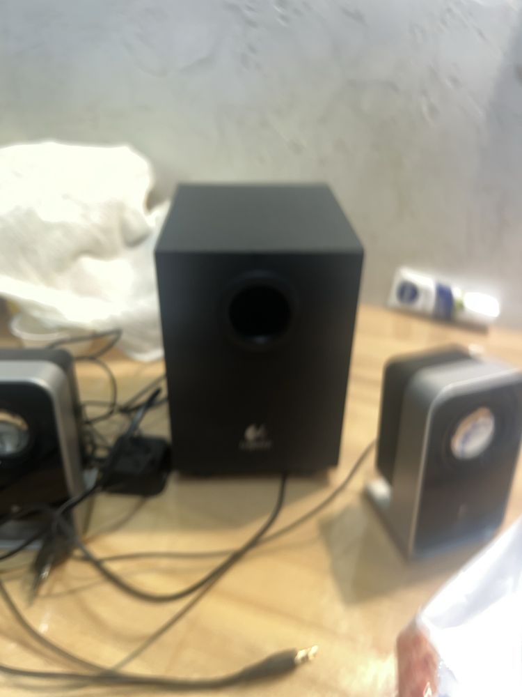 Буфер для компьютера Logitech