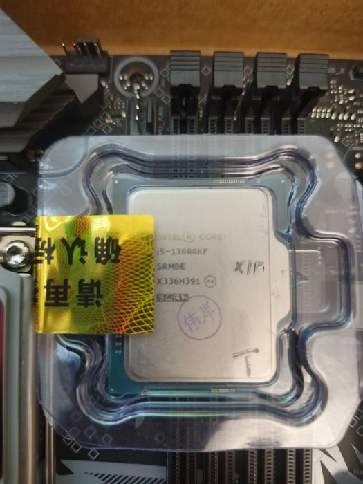 Комплект ‎i5 13600kf + colorful z790m-plus ddr5