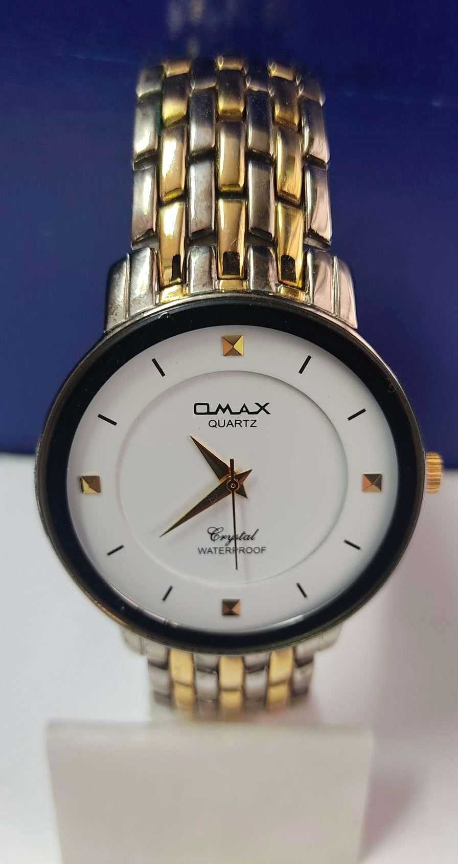 Часовник OMAX Crystal Qartz, нов
