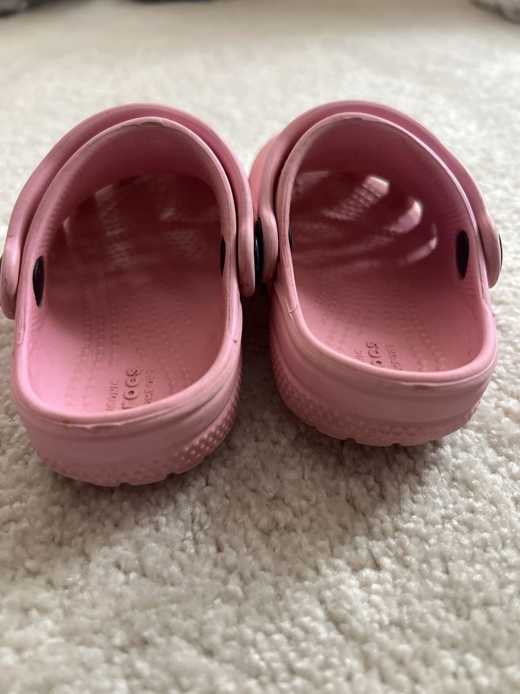 Crocs marime C7 roz