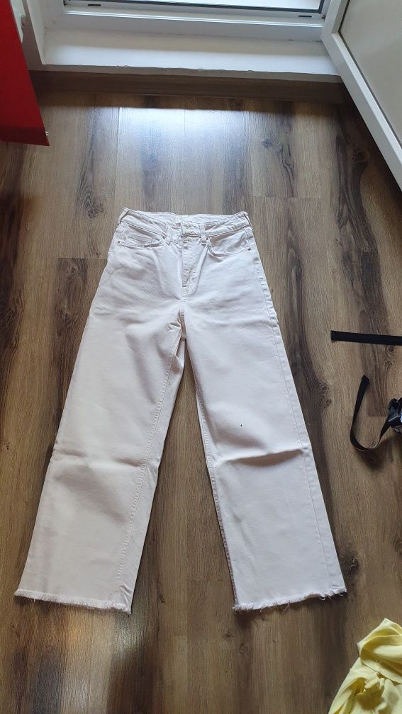 Blugi largi Bershka crem