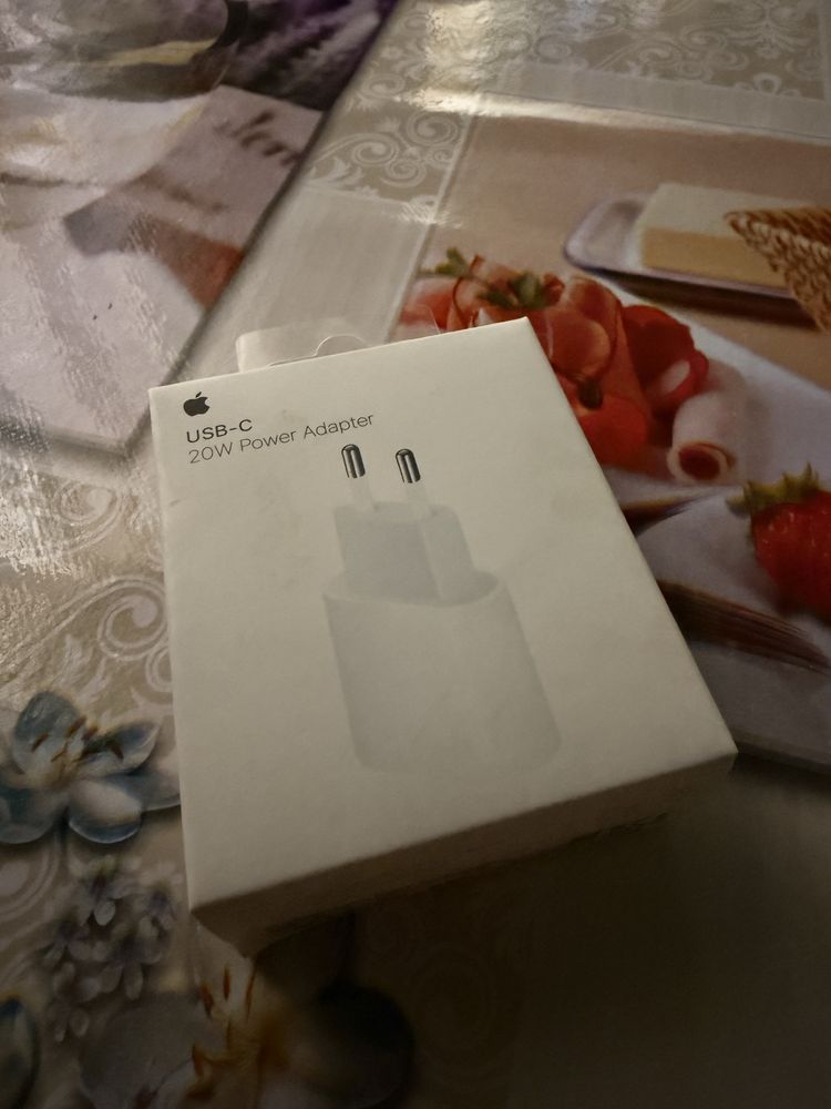 Original adapter 20W