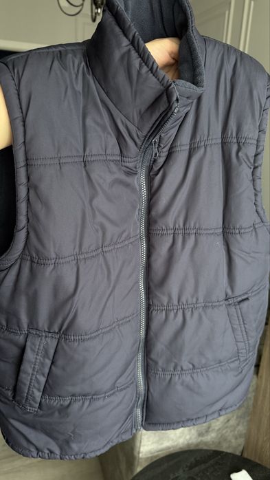 Безрукавка с флисом