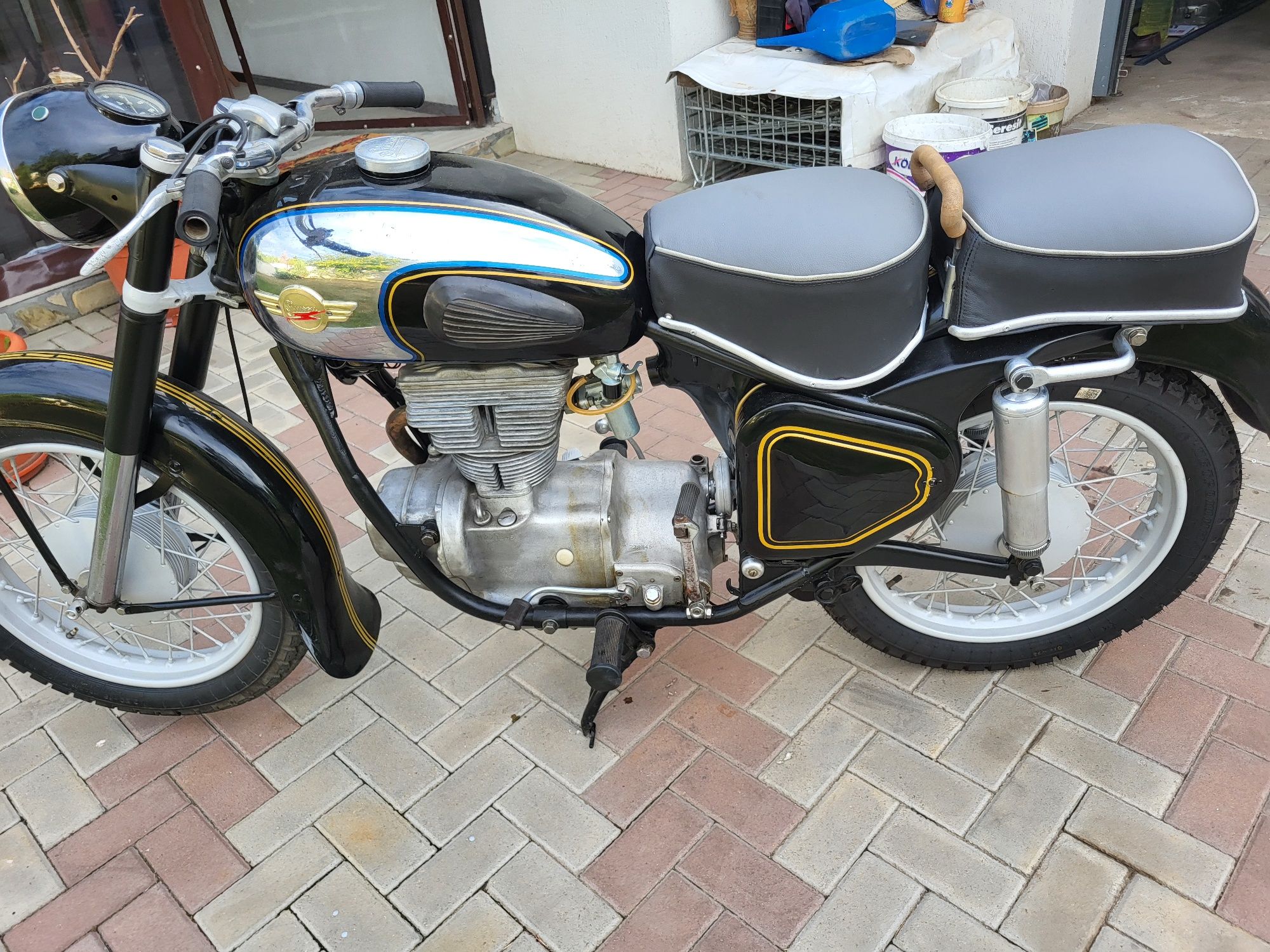 Simson 425s  motocicleta veche!