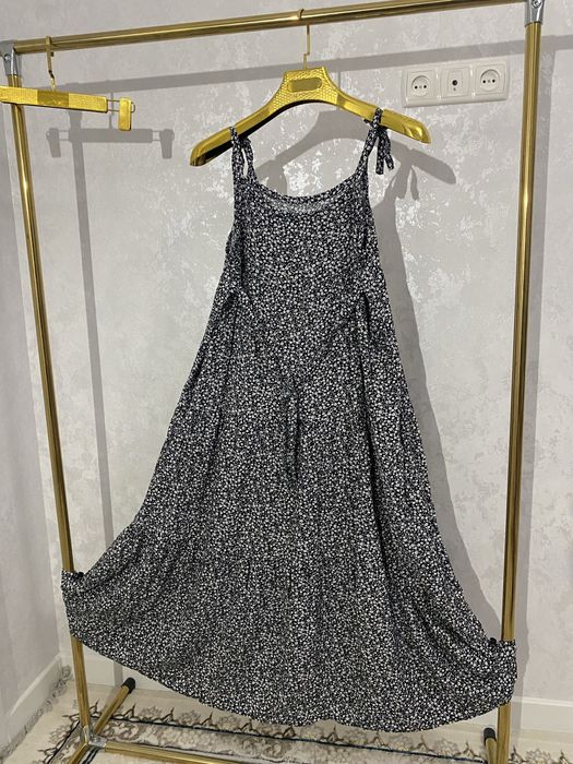 Двойка платье лямка и фудболка