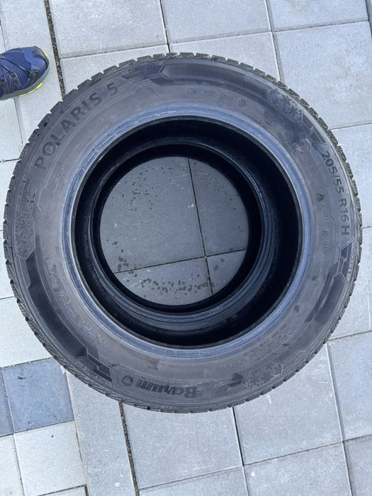 Anvelope Iarna 205 55 16 / Barum Polaris 5 / DOT 2022 / 7,5 mm profil