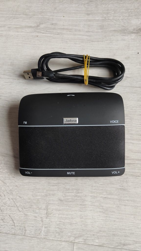Bluetooth Hands-free JABRA Freeway cu transmitator FM Auto