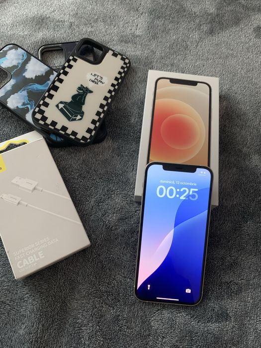 Vand iPhone 12, memorie 128gb, sanatate baterie 88%
