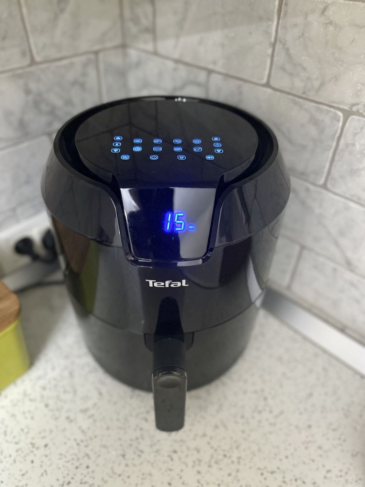 Friteuza Tefal Easy Fry Deluxe XL