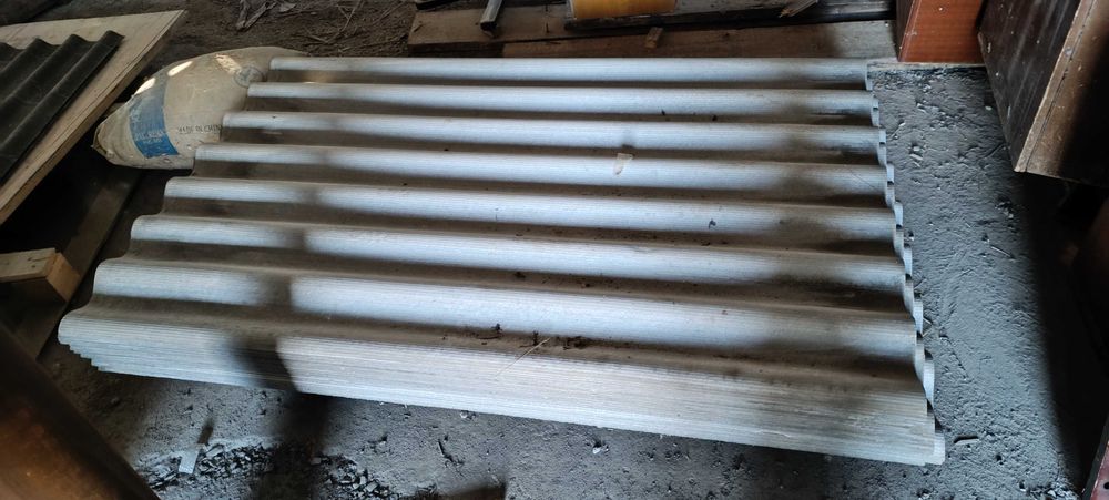 Продаётся шифер новый восьми волновой.