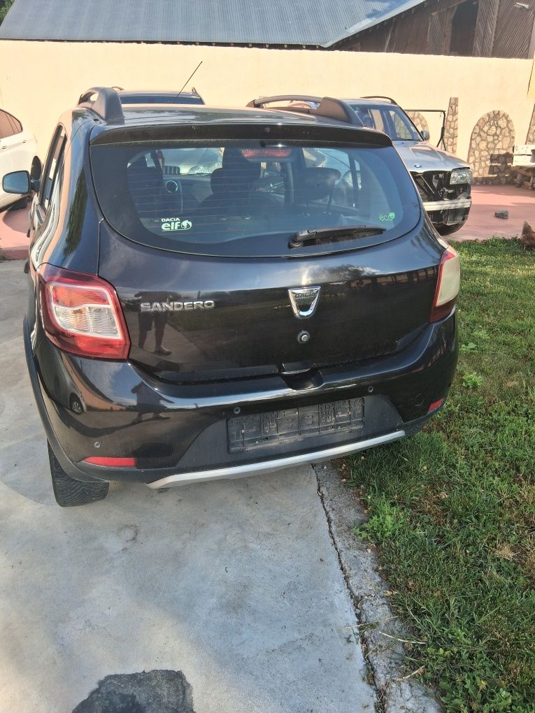 Fata completa dacia sandero stepway 2014