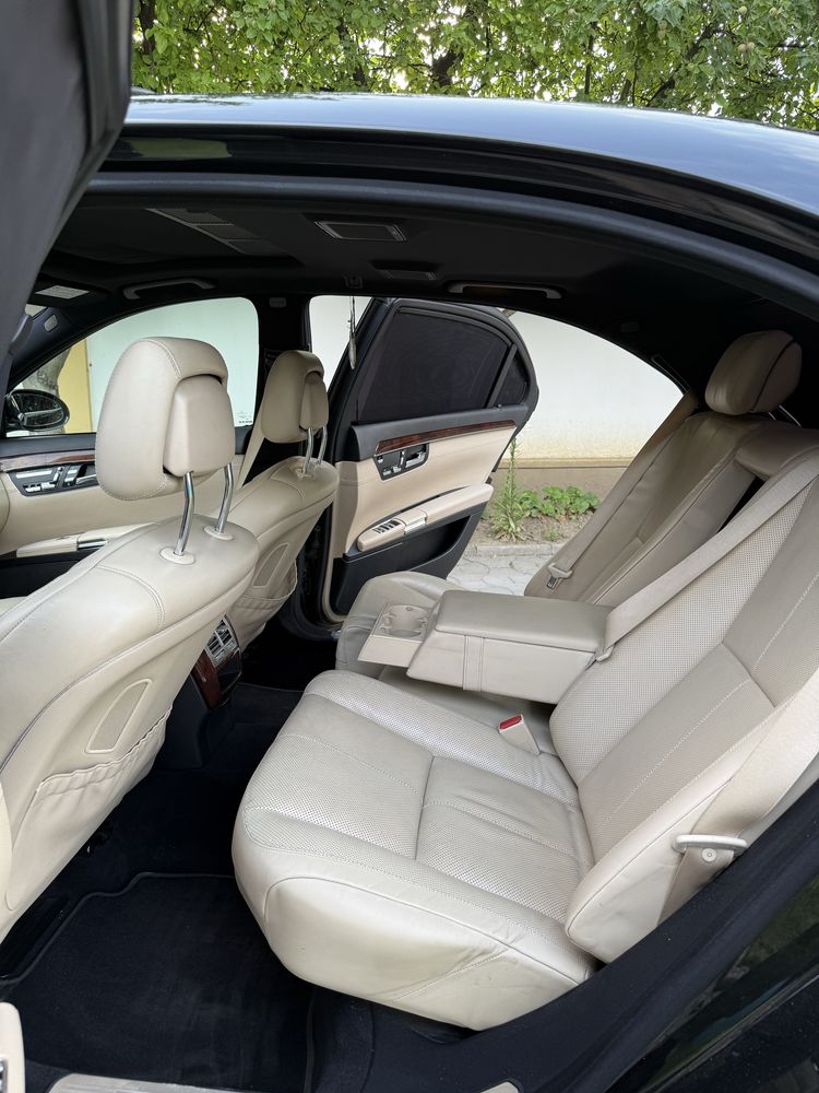 Mercedes S-Class
