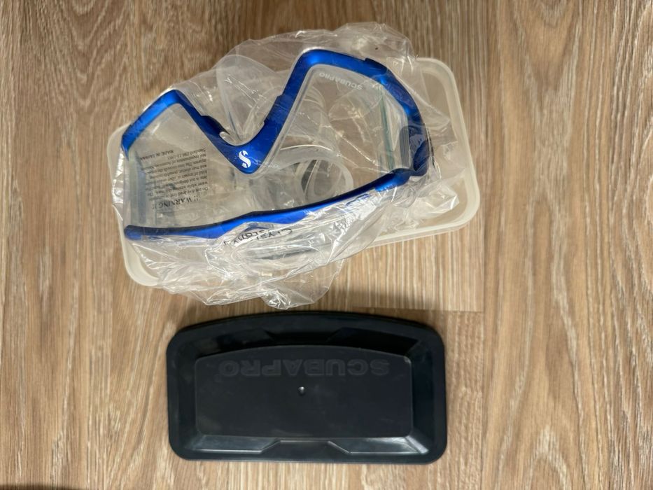 Продам маску для подводного плавания