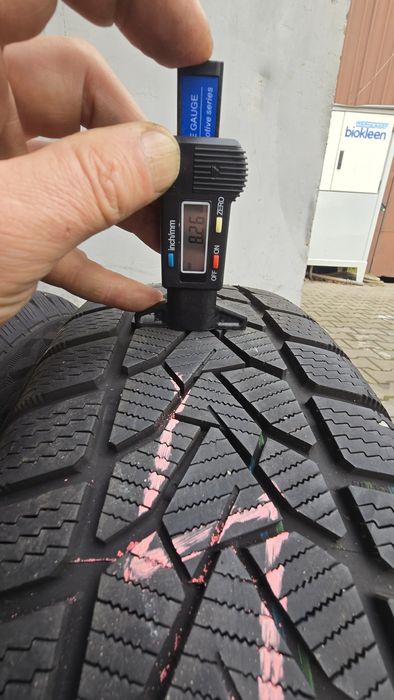 Roți complete pentru Ford  205 60 16 ms