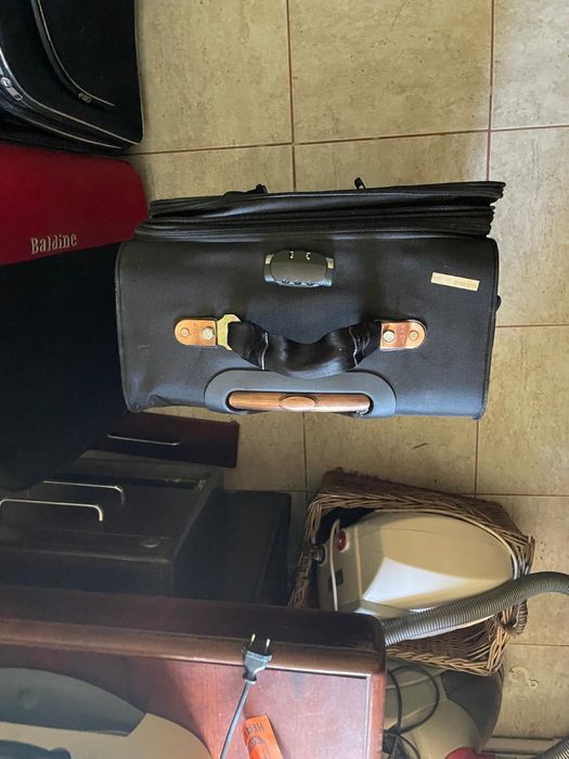 Troler geanta bagaj vacanta trolere