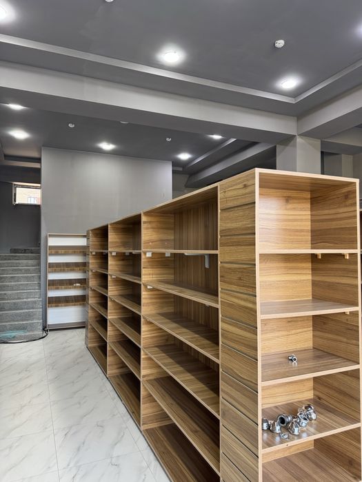 Buyurtma asosida | Do’kon uchun Mebel Vitrina, Stelaj va Polkalar