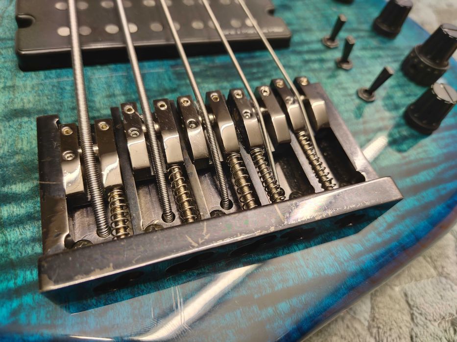 Електрическа бас китара Sire Marcus Miller M7 5String 1st Gen