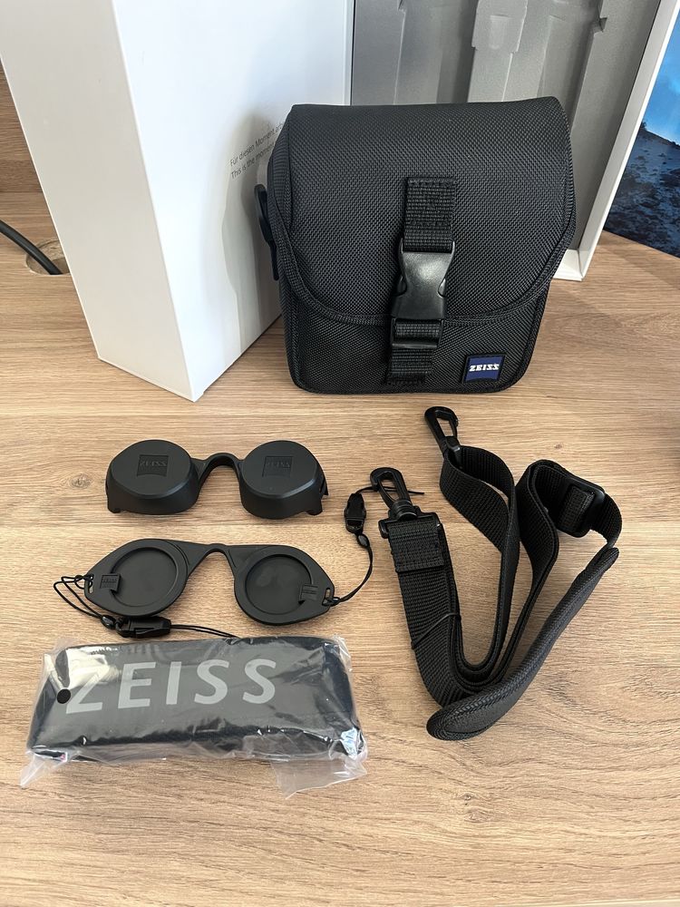 Binoclu Zeiss Conquest HD 10x32 - Nou!