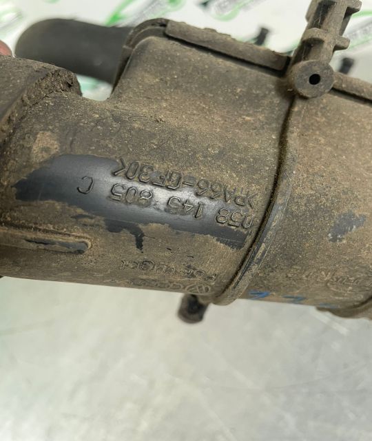 Intercooler 058 145 805 C Volkswagen VW Passat B5