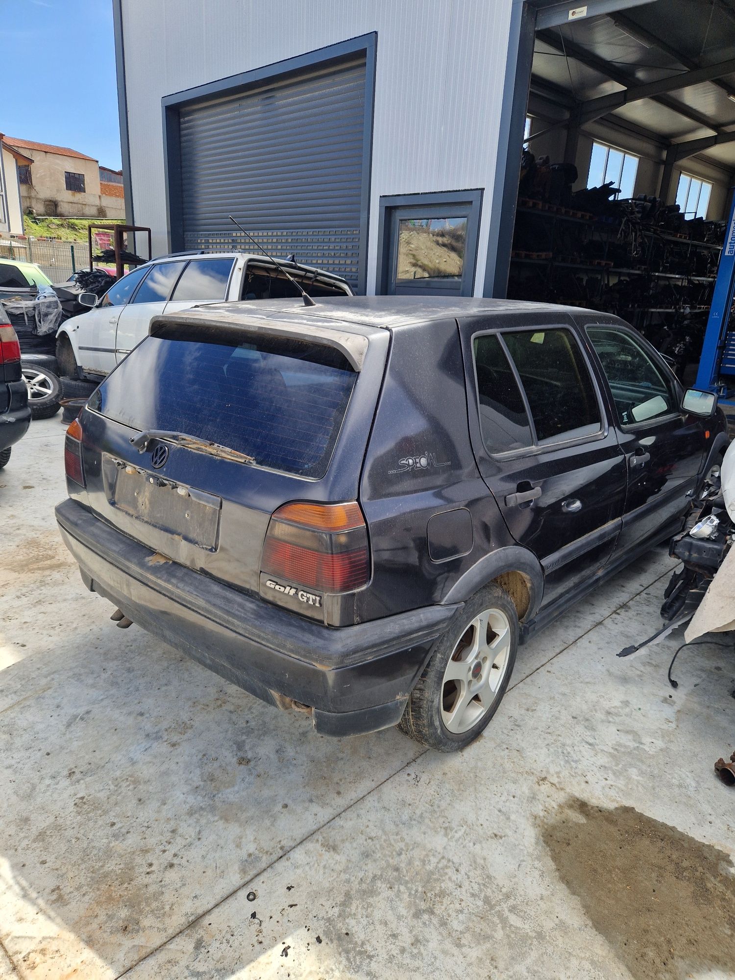Golf 3 GTI (на части)