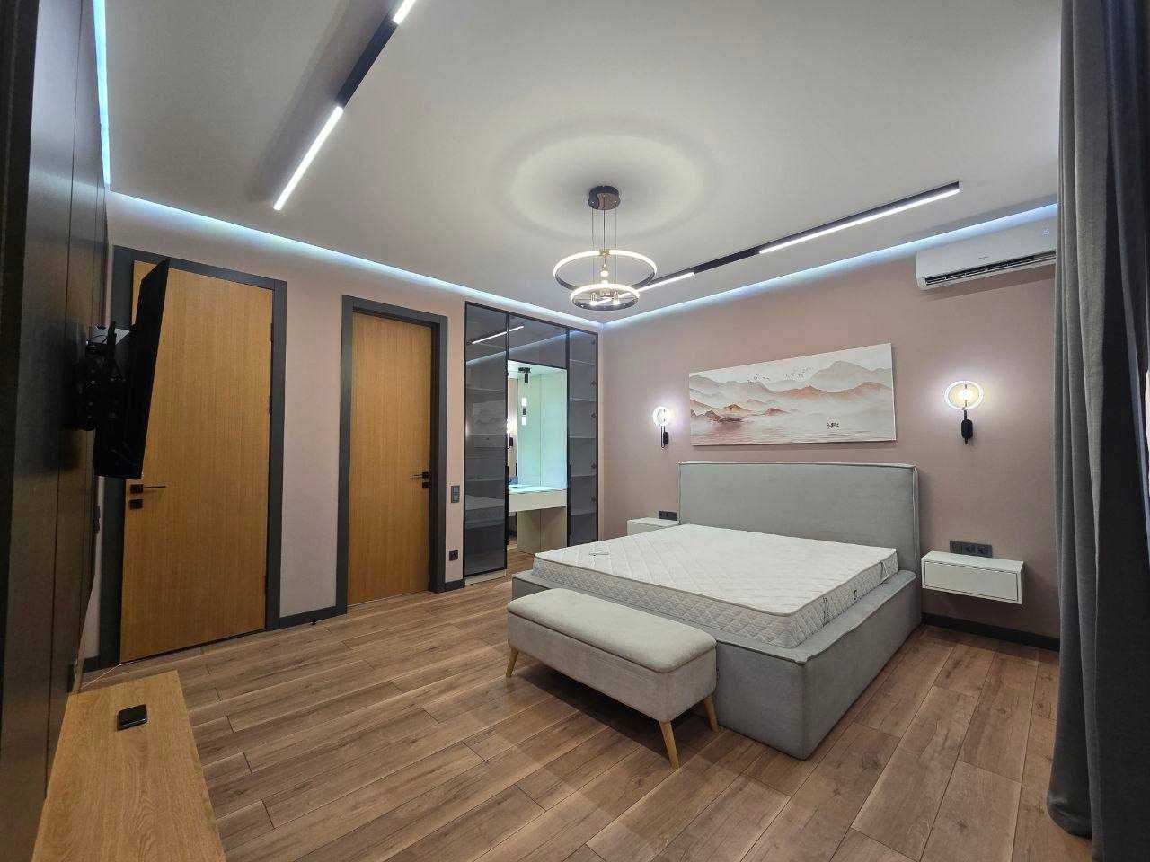 ЖК PARISIEN 
Golden House