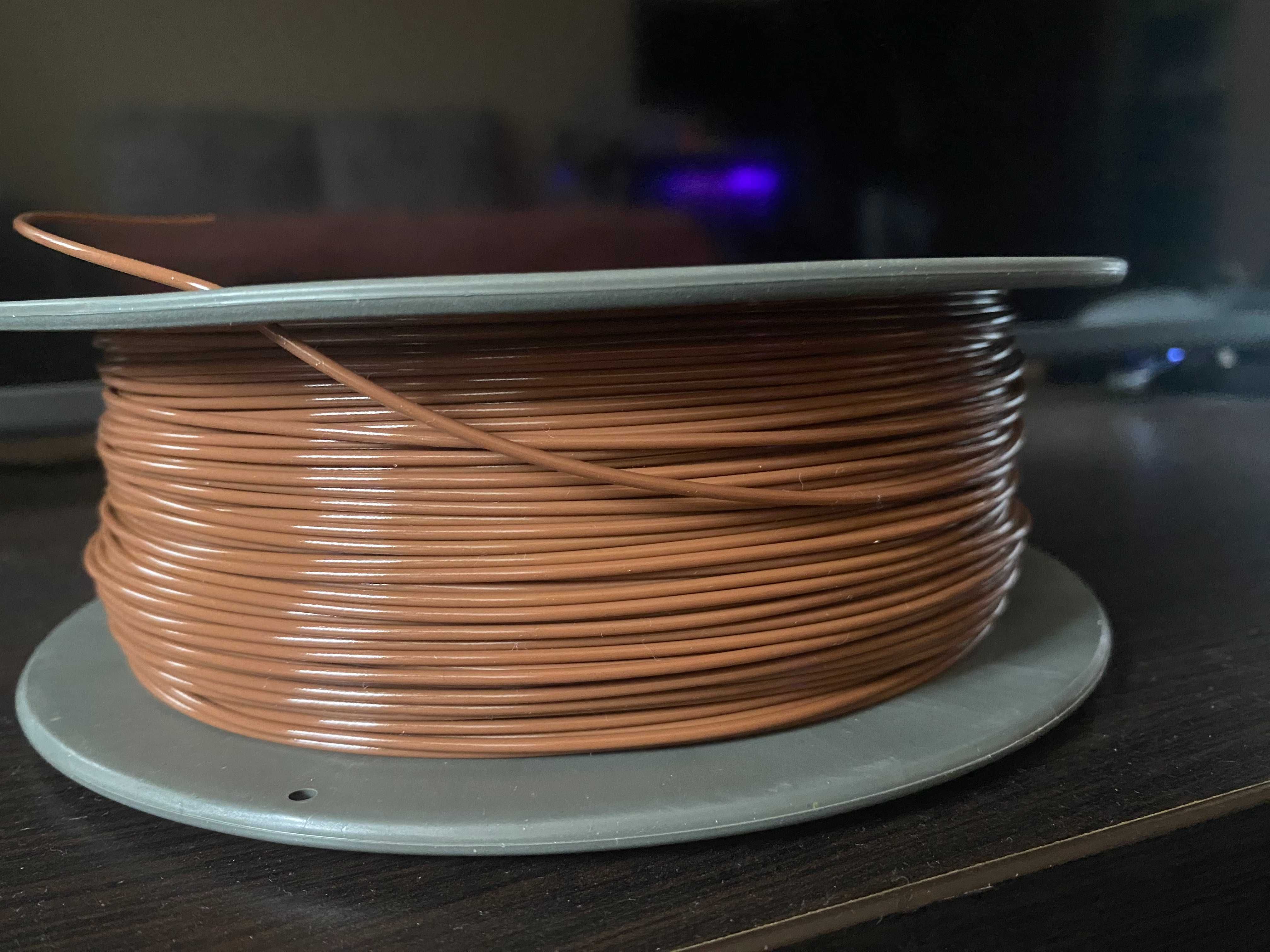 Filament 3D aproape nou