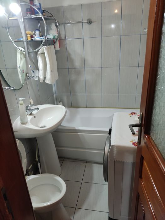 Apartament 3 camere decomandat