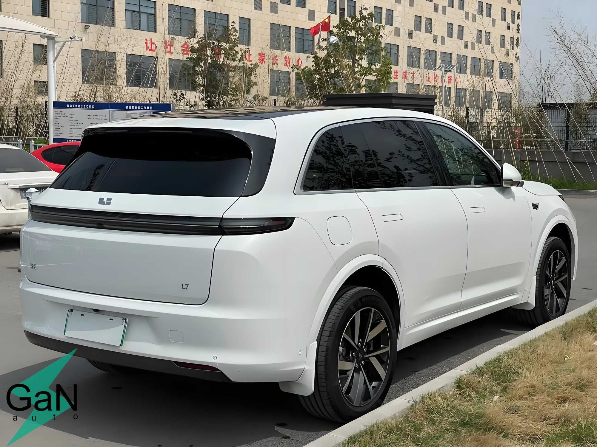 GaNauto Lixiang L7 Pro 2024 Гибридный кроссовер авто с пробегом CIP