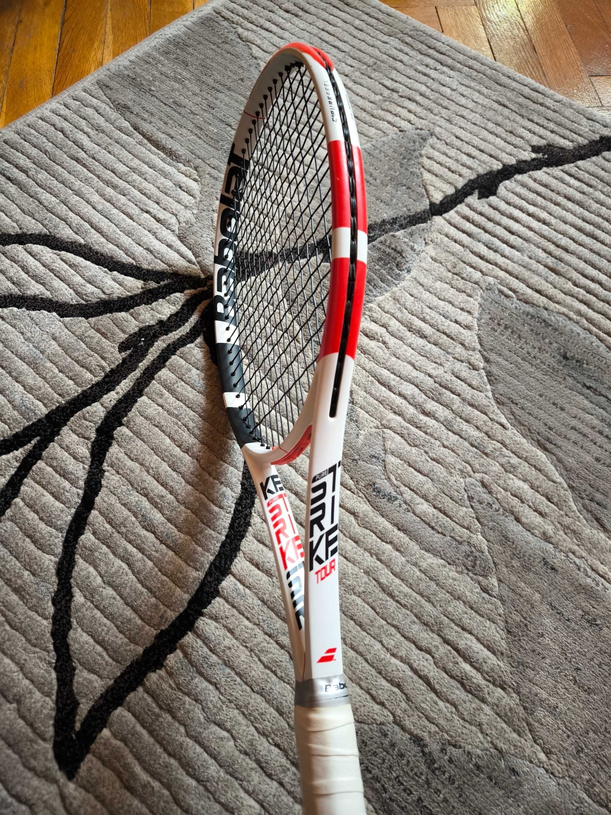 Тенис ракета Babolat Pure Strike VS TOUR
