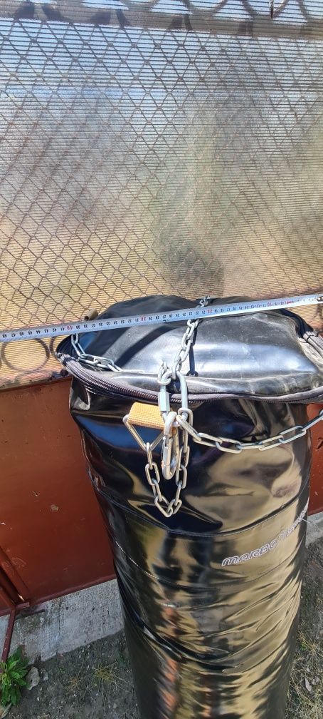 Vand sac de box aproape nou