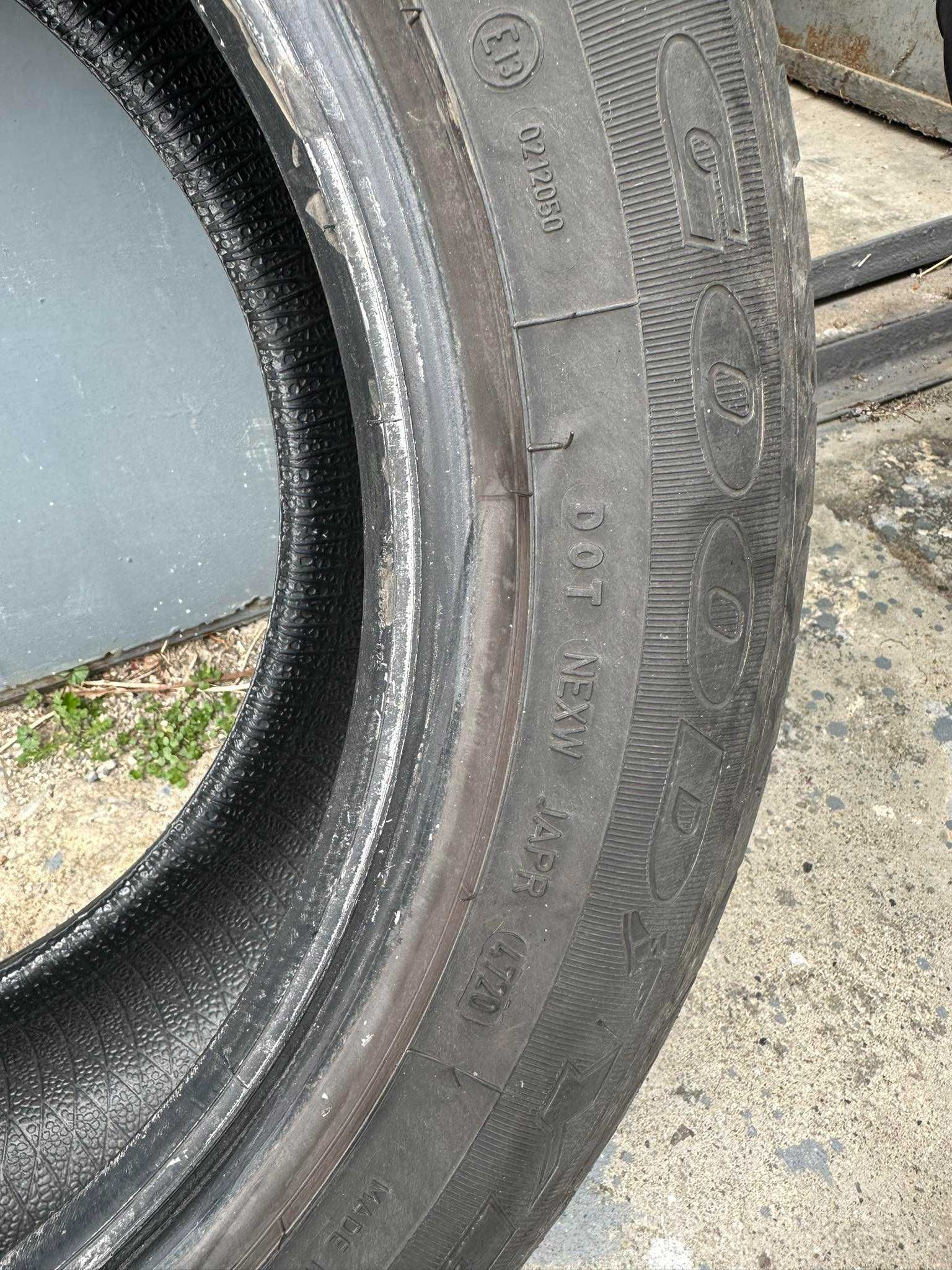 Продавам 4 броя гуми Goodyear 205/60/16 дот 4720 + джанти