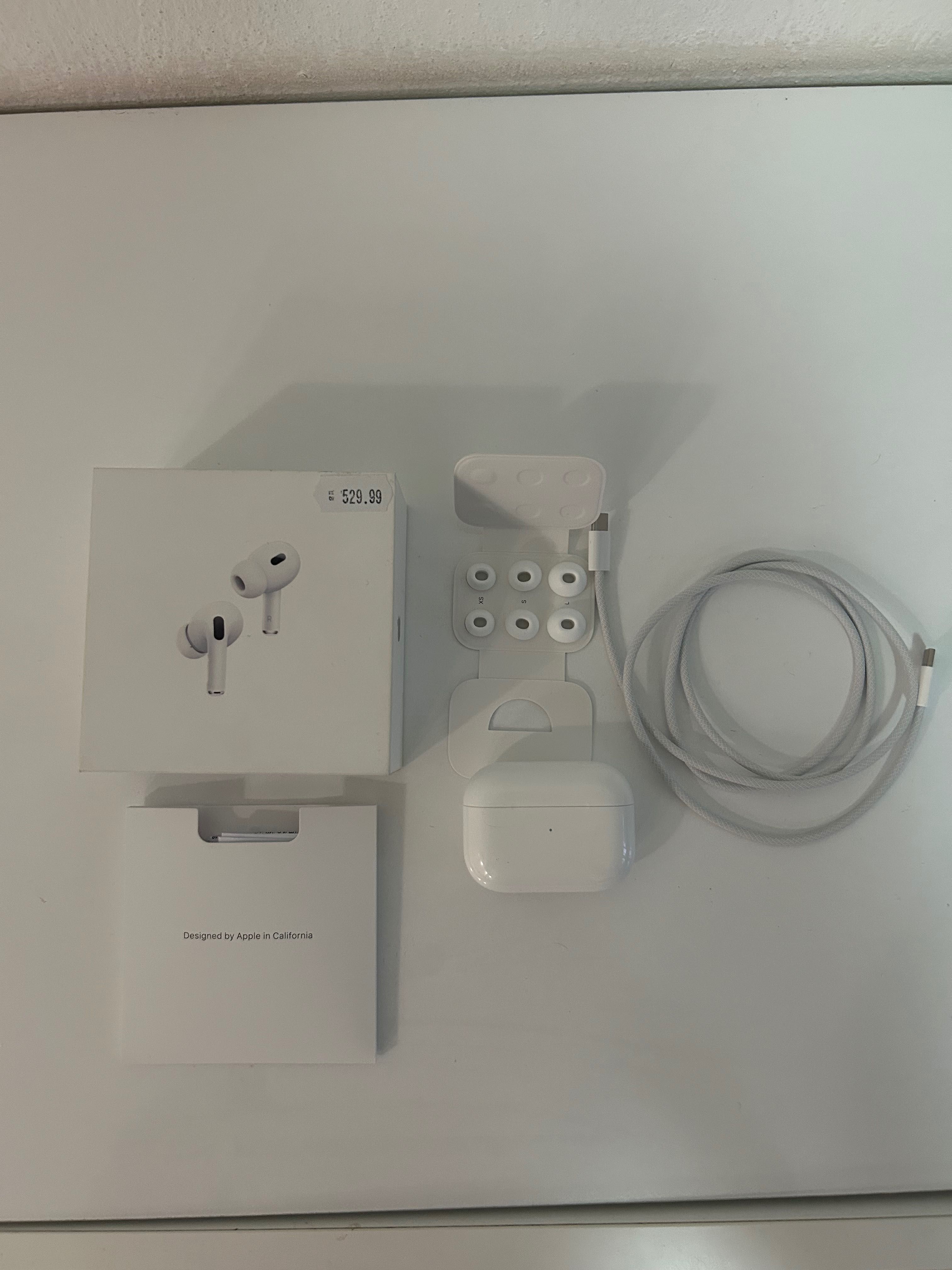 AirPods Pro 4 USB-C- Чисто нови,  Оригинални