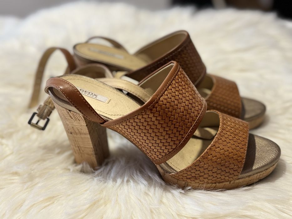 Sandale Geox piele, marimea 38