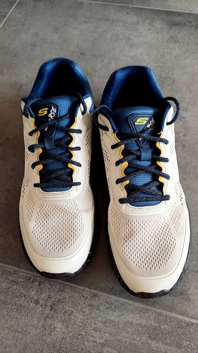 Маратонки Skechers