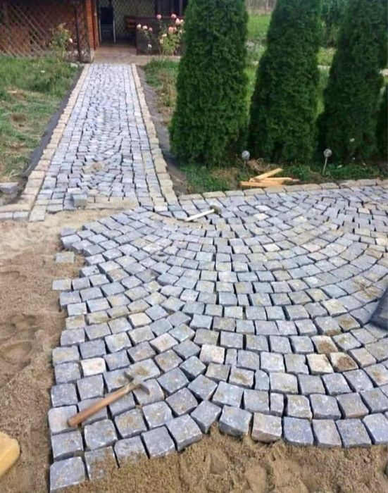 Piatra cubica andezit noua sau veche 10x10x10 + montaj profesional