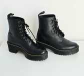 Dr. Martens Shriver 37 piele 330 lei
