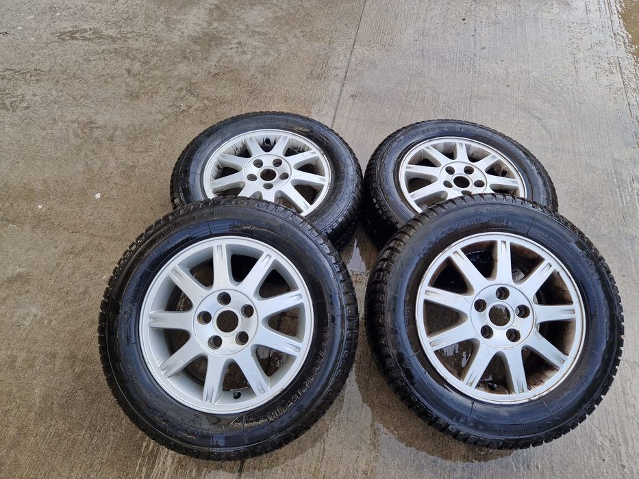 195 65 R15 jante cu anvelope iarnă