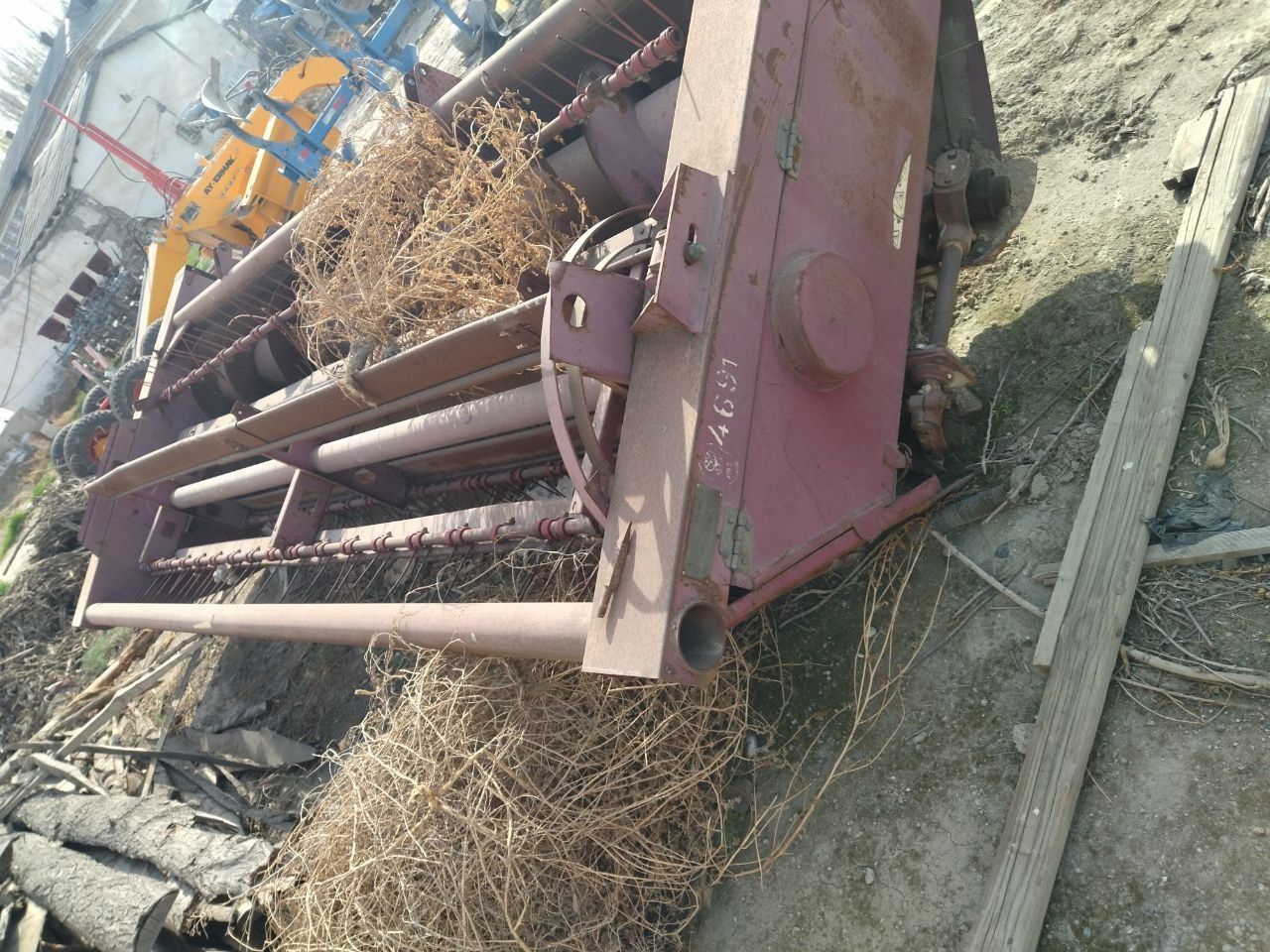 Jatka sotiladi 4 metrli