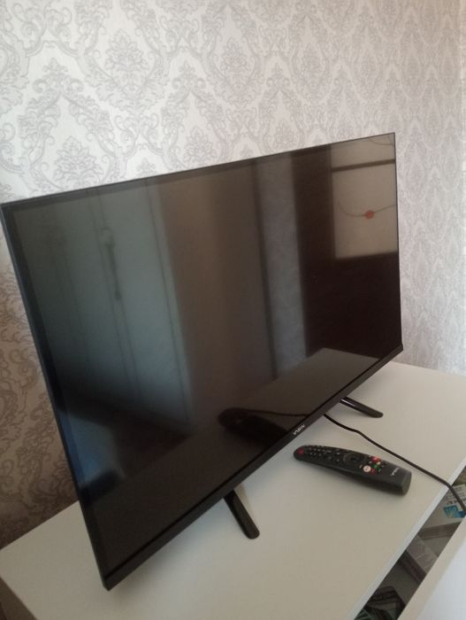 Smart TV Yasin 32 срочно