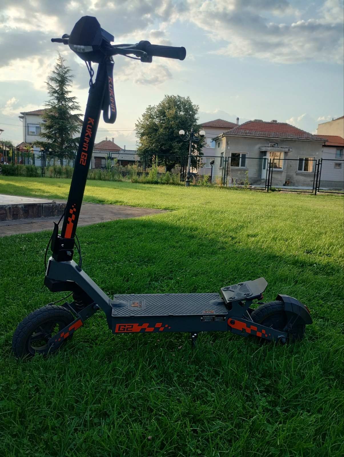 Електрическа тротинетка Kukirin G2