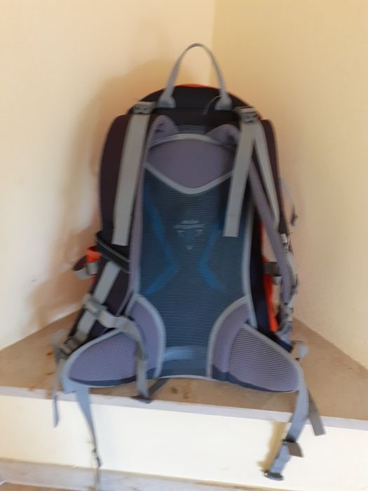 Раница- Deuter-Futura22.