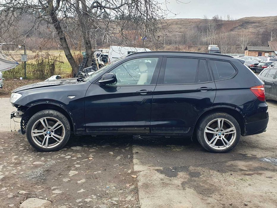 Dezmembrez Bmw X3 F25 XDrive 2.0D M Sport  2011