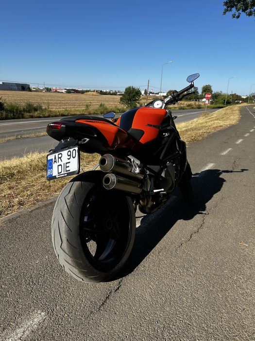 MV Agusta Brutale 910