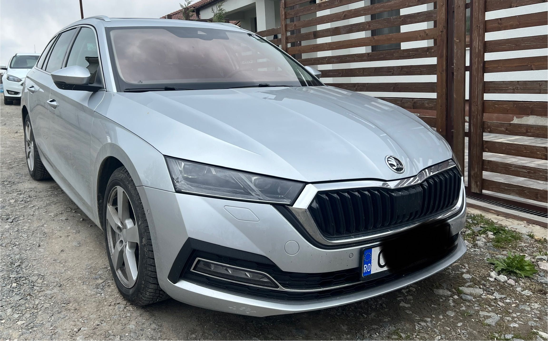 Vând Skoda Octavia mk4, ,Diesel, 150HP, 2000cmc - FULL