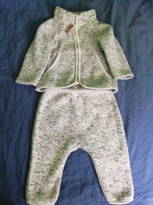 Bluza cu fermoar si pantaloni H&M